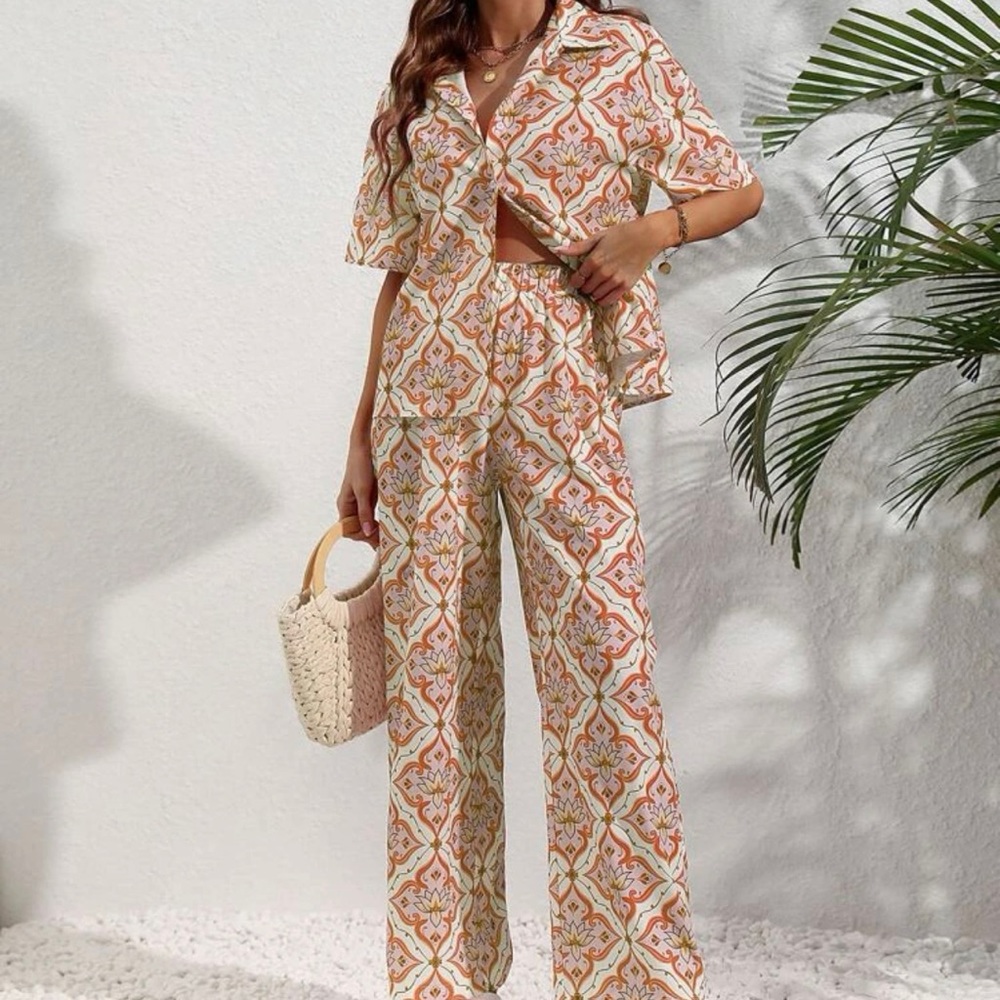 Two piece set